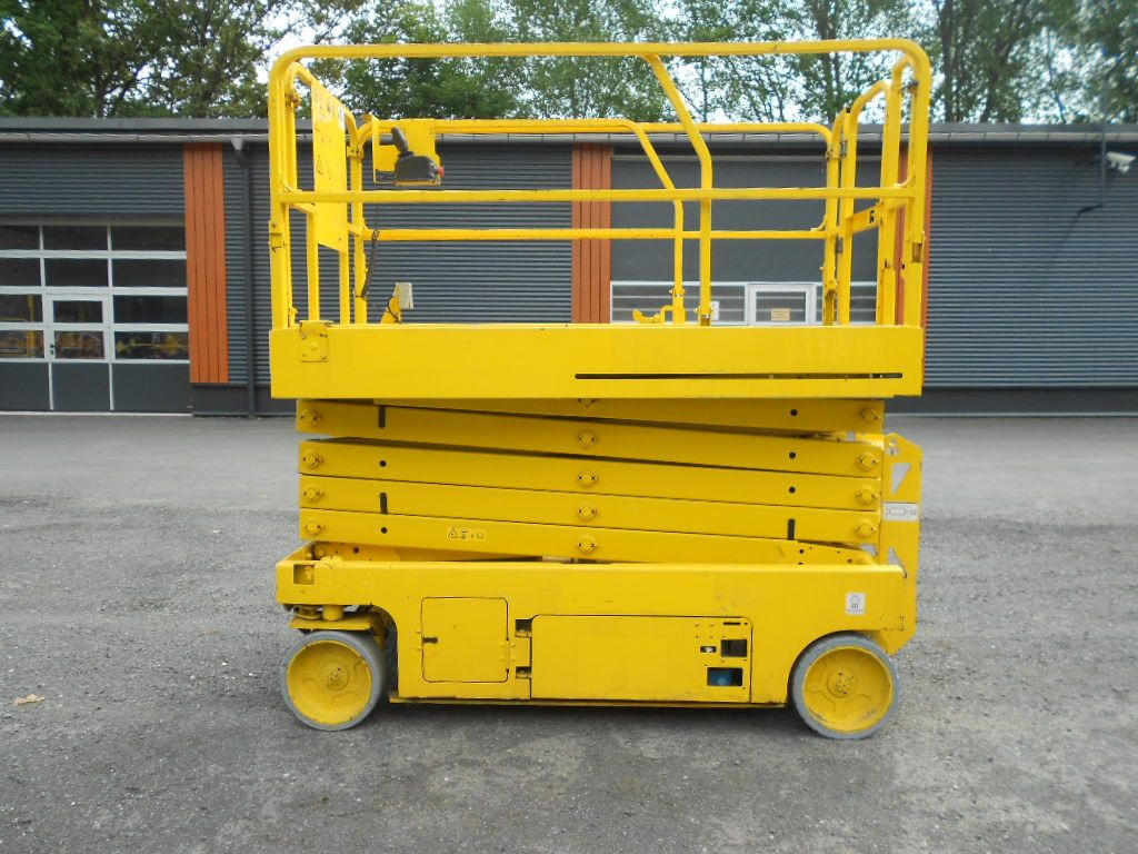 Šķērveida pacēlājs Genie GS 3246, Scherenarbeitsbühne Genie 11,9 m: foto 17