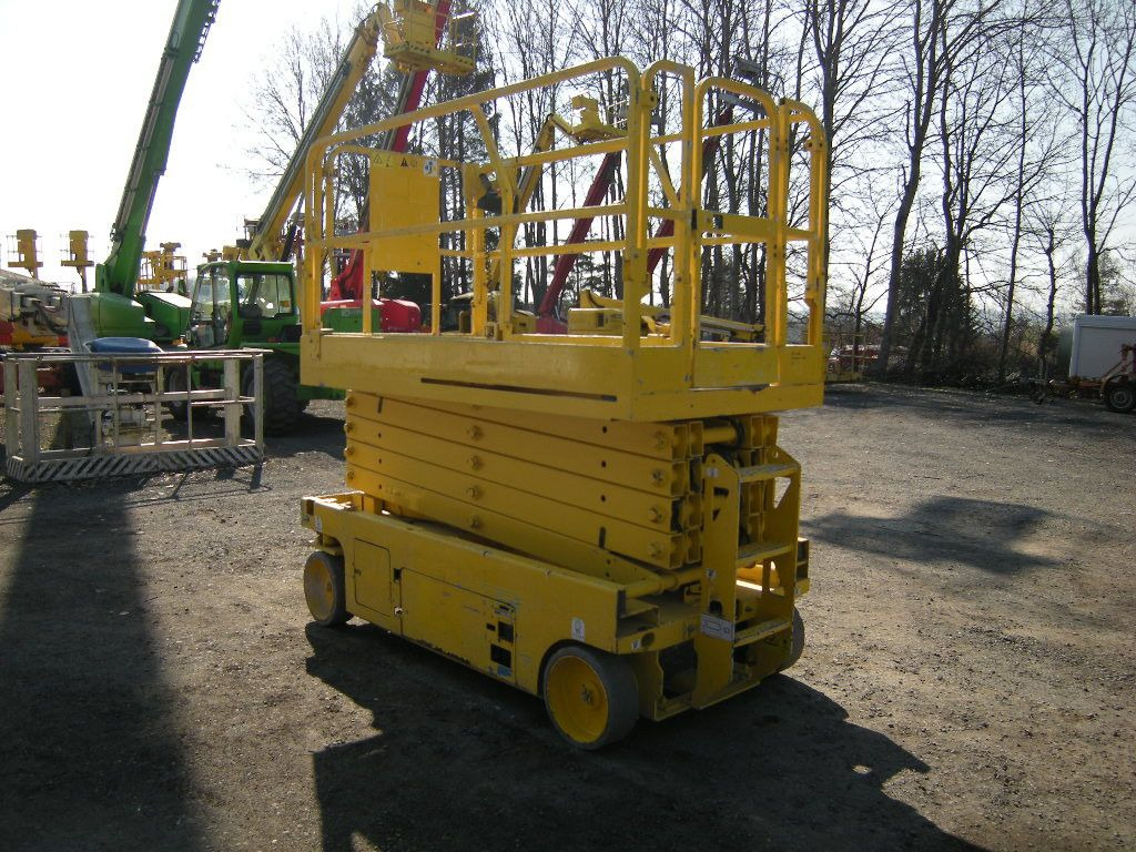 Autopacēlājs Genie GS 3246, Scherenarbeitsbühne Genie 11,9 m: foto 21
