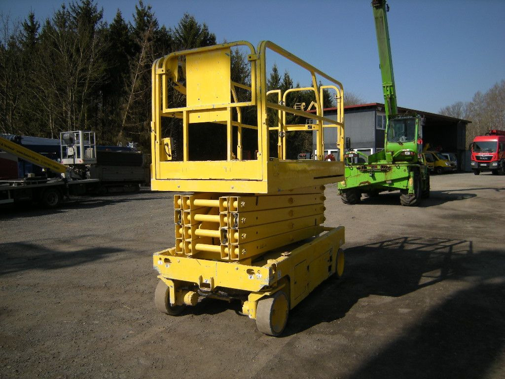 Autopacēlājs Genie GS 3246, Scherenarbeitsbühne Genie 11,9 m: foto 23