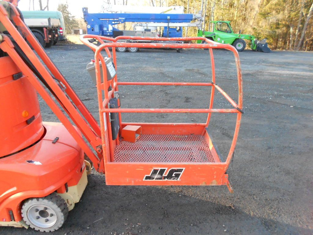 Jaunā Torņa pacēlājs JLG Arbeitsbühne, JLG Toucan 1010, AH 10m: foto 26