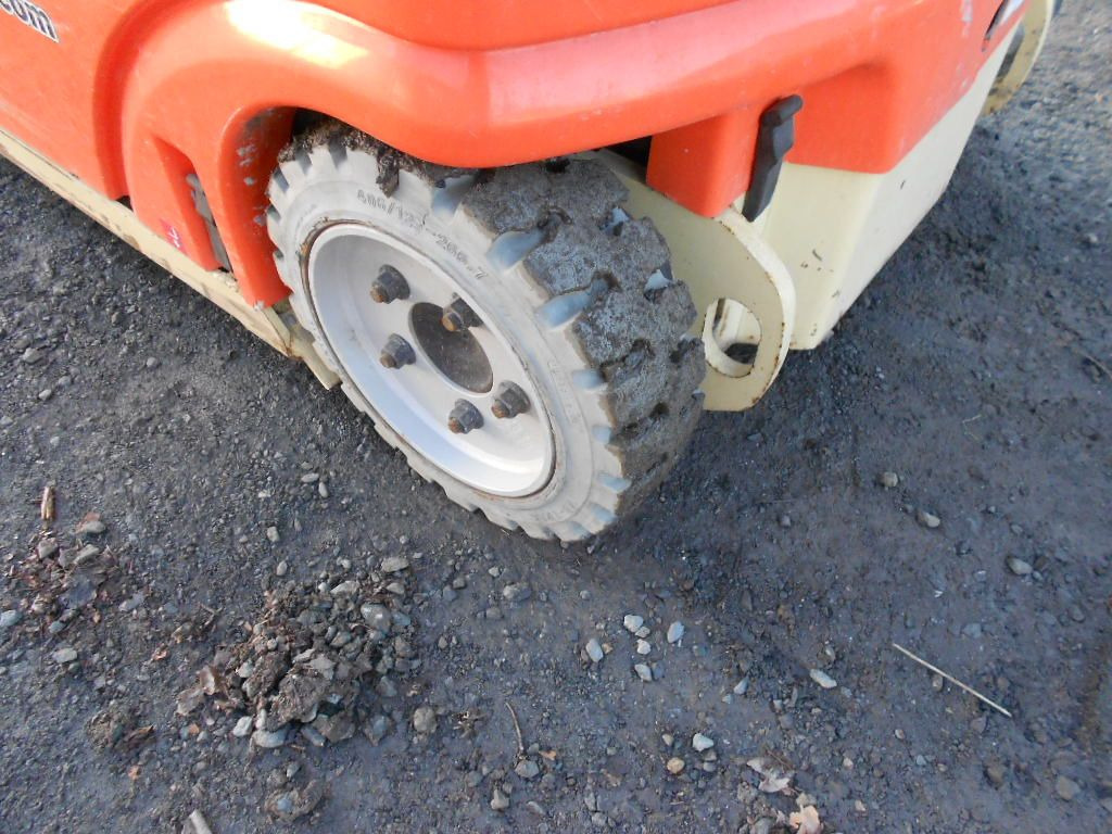Jaunā Torņa pacēlājs JLG Arbeitsbühne, JLG Toucan 1010, AH 10m: foto 12