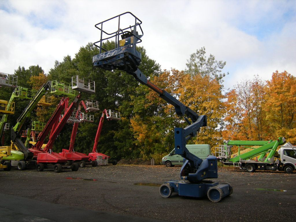 JLG N40E  Gelenkteleskoparbeitsbühne 14 m - Autopacēlājs: foto 5 JLG N40E  Gelenkteleskoparbeitsbühne 14 m - Autopacēlājs: foto 5