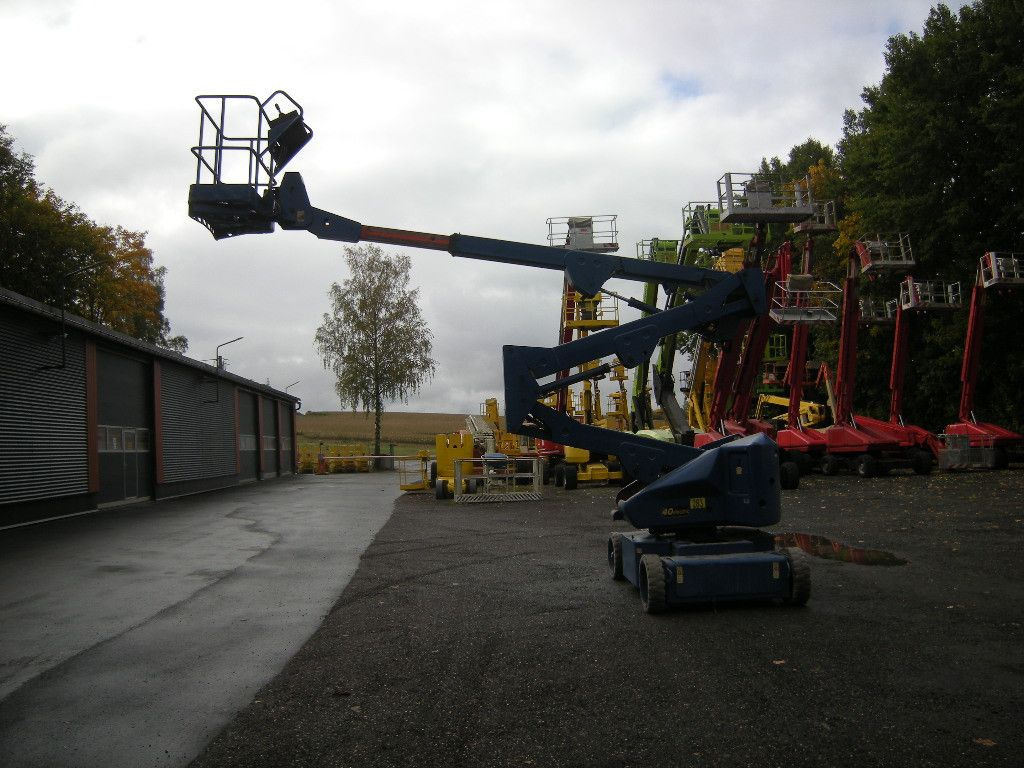 JLG N40E  Gelenkteleskoparbeitsbühne 14 m - Autopacēlājs: foto 4 JLG N40E  Gelenkteleskoparbeitsbühne 14 m - Autopacēlājs: foto 4