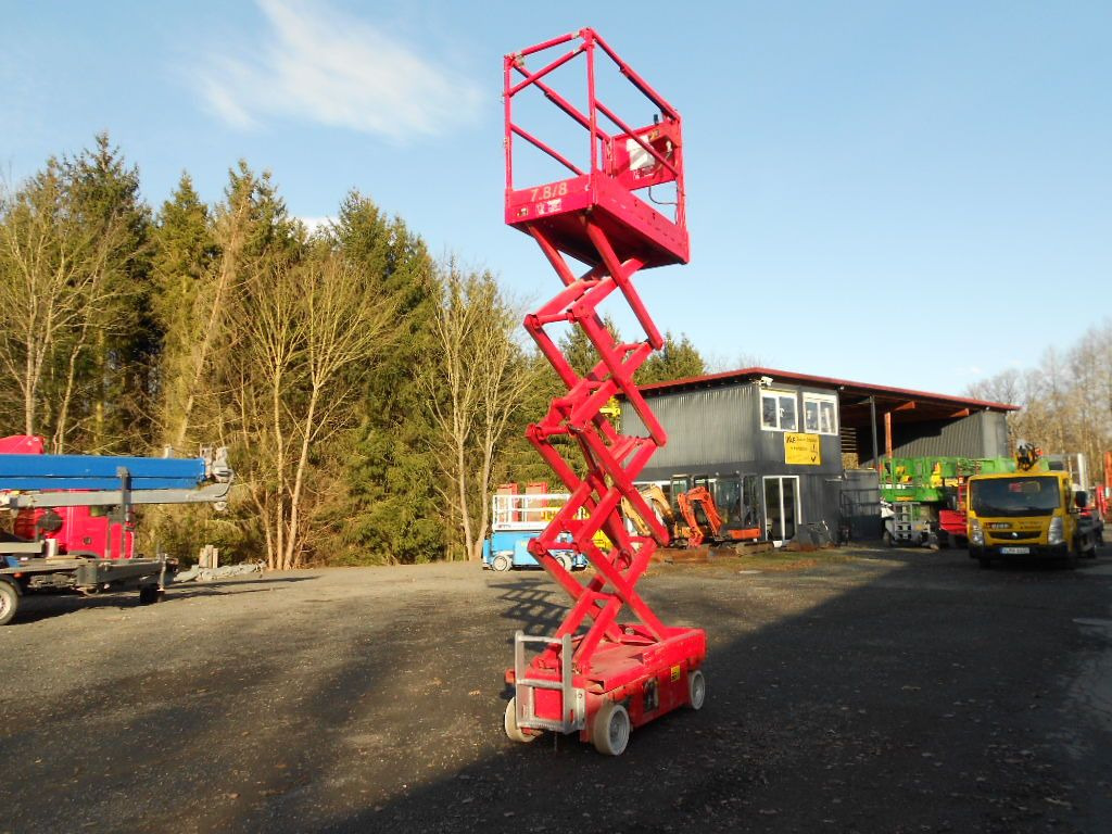 Snorkelift S 1930, Scherenarbeitsbühne AH 7,8m Snorkelift S 1930, Scherenarbeitsbühne AH 7,8m - Šķērveida pacēlājs: foto 5 Snorkelift S 1930, Scherenarbeitsbühne AH 7,8m Snorkelift S 1930, Scherenarbeitsbühne AH 7,8m - Šķērveida pacēlājs: foto 5