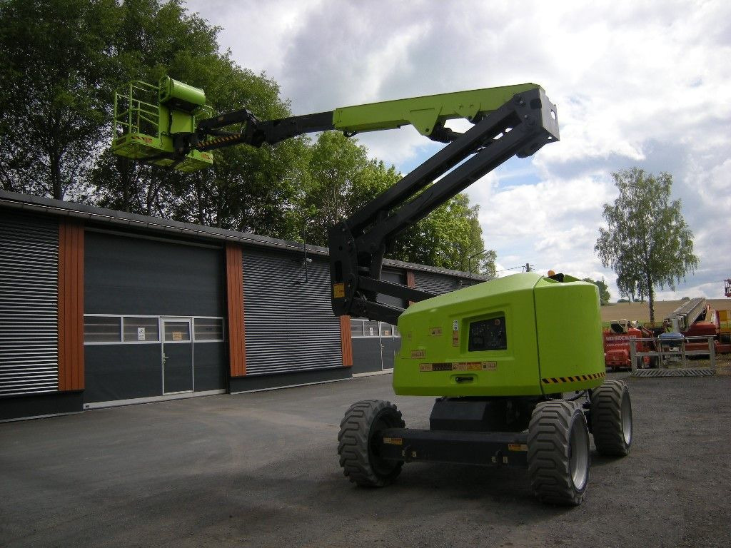 Zoomlion, Arbeitsbühne ZA14J , AH 16m - Autopacēlājs: foto 2 Zoomlion, Arbeitsbühne ZA14J , AH 16m - Autopacēlājs: foto 2
