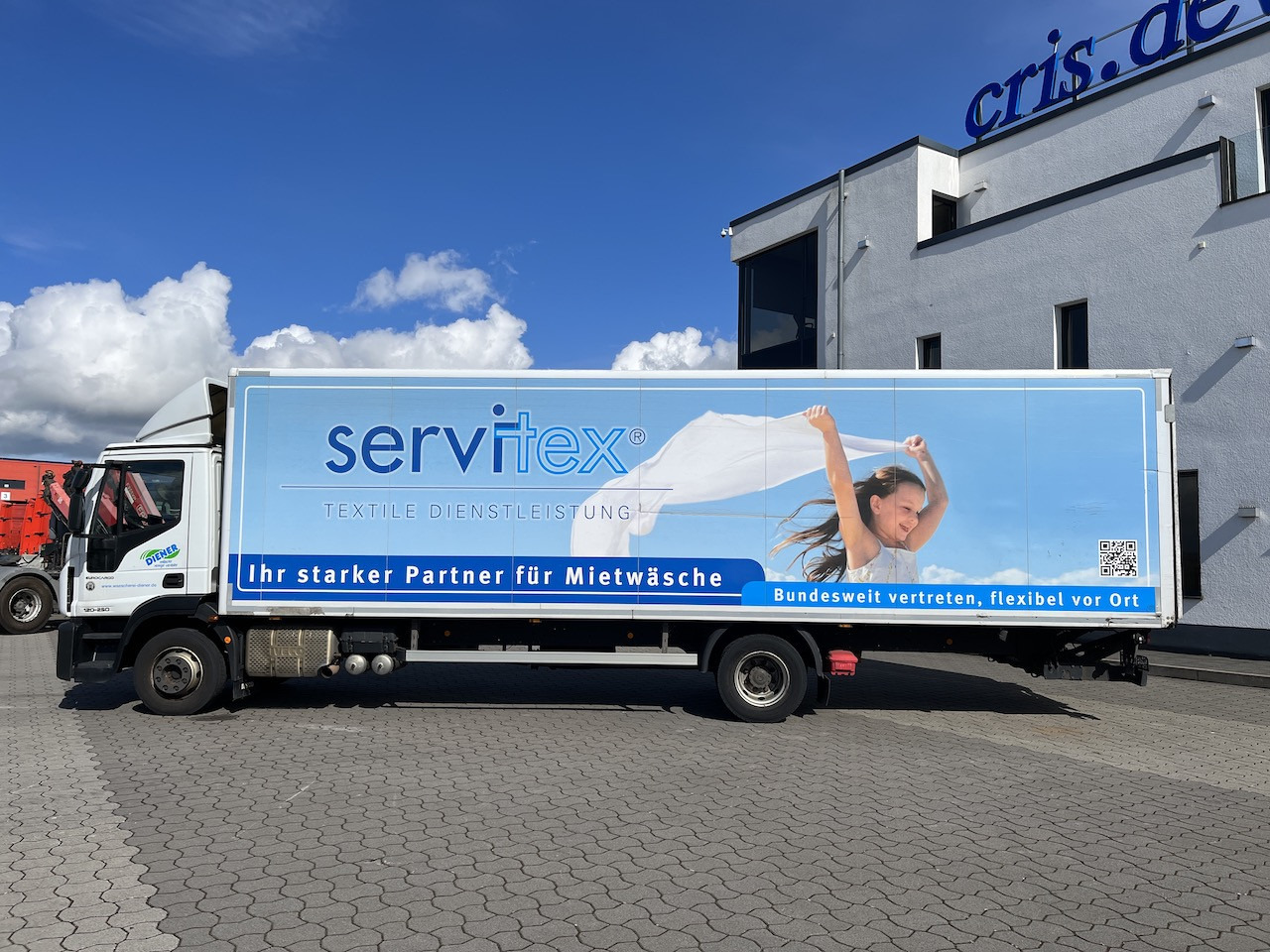 Iveco 120E25 Eurocargo 4x2 Koffer | Ladebordwand - Kravas automašīna ar slēgto virsbūvi: foto 5 Iveco 120E25 Eurocargo 4x2 Koffer | Ladebordwand - Kravas automašīna ar slēgto virsbūvi: foto 5
