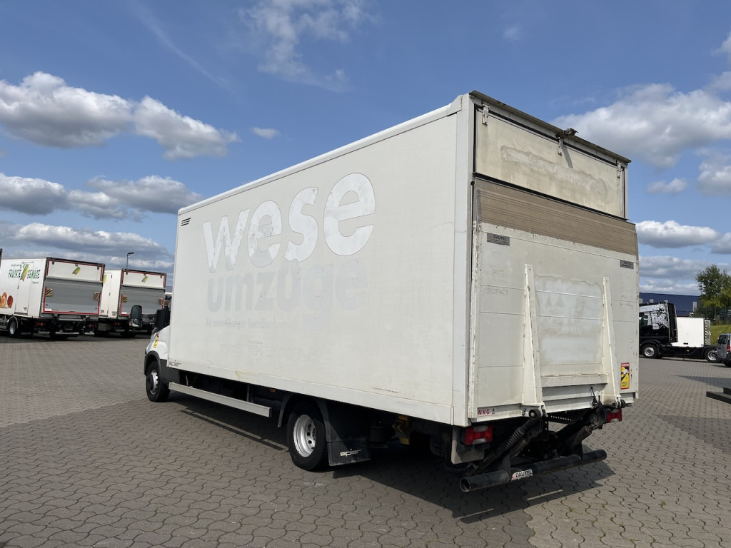 Iveco 70C18 Daily Koffer mit Ladebordwand - Furgons ar slēgtā virsbūve: foto 3 Iveco 70C18 Daily Koffer mit Ladebordwand - Furgons ar slēgtā virsbūve: foto 3