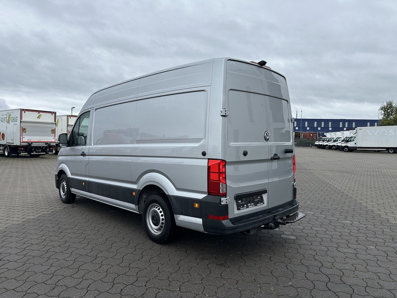 VW Crafter 2.0 TDI Kasten hoch AHK RFK PDC FSE BT - Komercauto: foto 4 VW Crafter 2.0 TDI Kasten hoch AHK RFK PDC FSE BT - Komercauto: foto 4