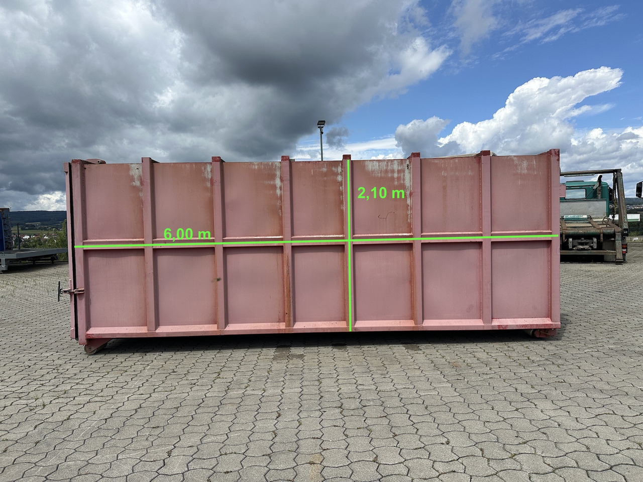 Mercedes-Benz Wassercontainer Mulde 30 cbm Silo für Abrollkipper - Kravas automašīna: foto 2 Mercedes-Benz Wassercontainer Mulde 30 cbm Silo für Abrollkipper - Kravas automašīna: foto 2
