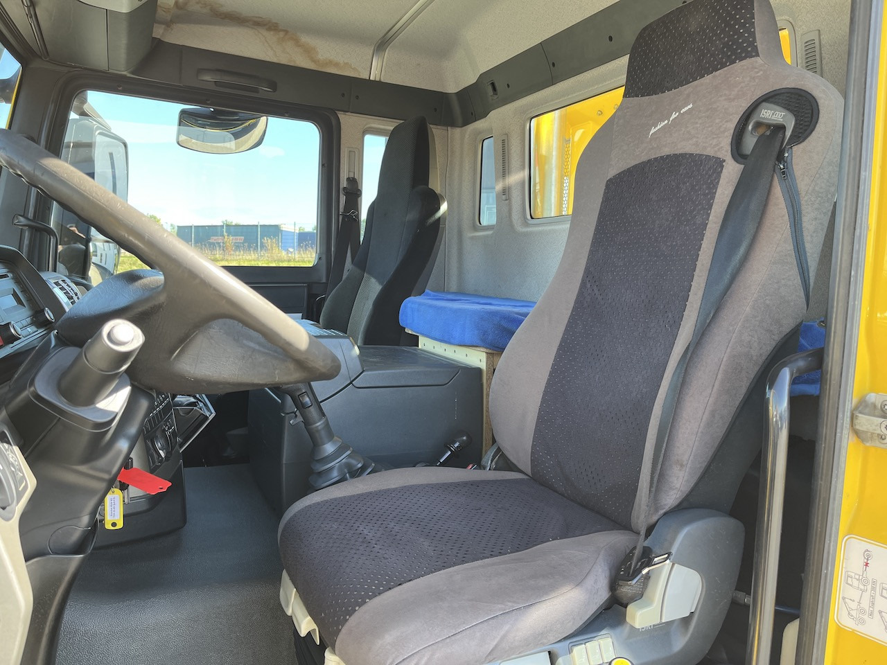 MAN TGS 28.480 6x4  4x4 Dreiseitenkipper Allrad Liftachse - Kravas automašīna pašizgāzējs: foto 4 MAN TGS 28.480 6x4  4x4 Dreiseitenkipper Allrad Liftachse - Kravas automašīna pašizgāzējs: foto 4