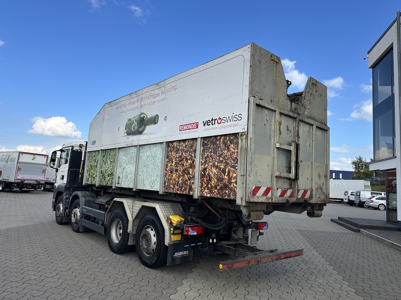 MAN TGS 35.400 8x2 Intarder PK 16502 Glasmulde - Pacēlājs ar āķi, Kravas auto ar manipulatoru: foto 4 MAN TGS 35.400 8x2 Intarder PK 16502 Glasmulde - Pacēlājs ar āķi, Kravas auto ar manipulatoru: foto 4