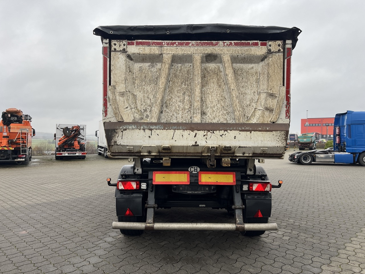 Meusburger Typ MPS-2 - Puspiekabe pašizgāzējs: foto 5 Meusburger Typ MPS-2 - Puspiekabe pašizgāzējs: foto 5