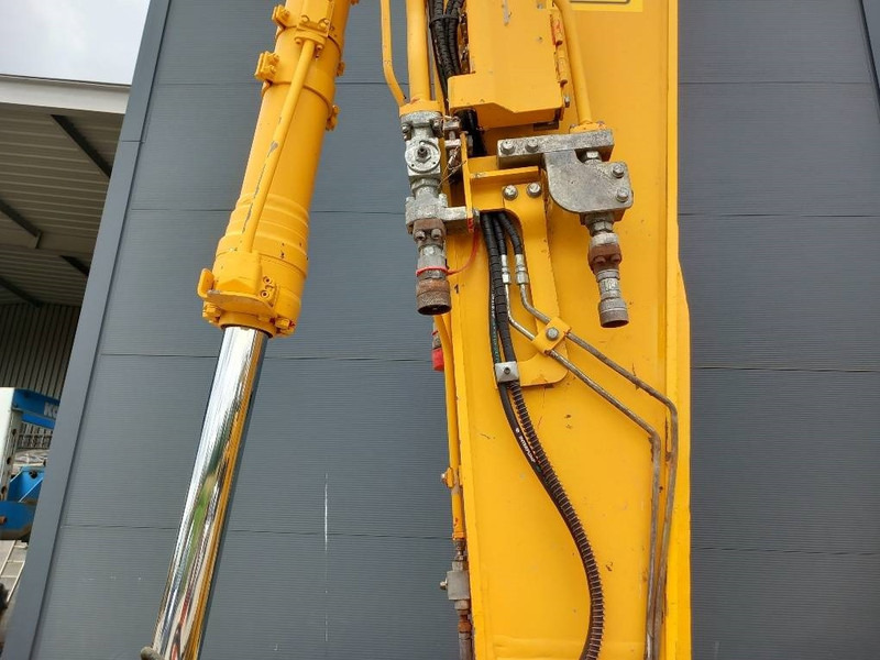 Kāpurķēžu ekskavators Komatsu PC210LCI-11: foto 6
