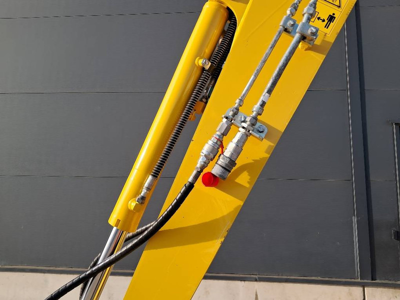 Komatsu PC55MR-5 - Mini-ekskavators: foto 5 Komatsu PC55MR-5 - Mini-ekskavators: foto 5