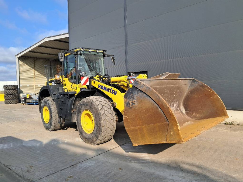 Komatsu WA380-8E0 - Riteņu iekrāvējs: foto 1 Komatsu WA380-8E0 - Riteņu iekrāvējs: foto 1