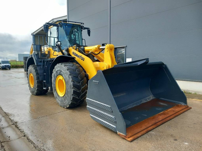 Komatsu WA480-8E0 - Riteņu iekrāvējs: foto 1 Komatsu WA480-8E0 - Riteņu iekrāvējs: foto 1