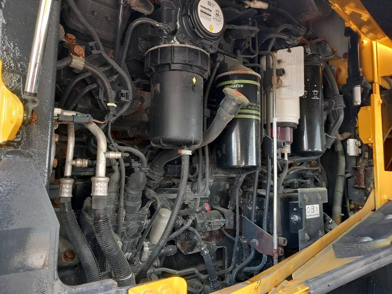 Komatsu WA480-8E0 - Riteņu iekrāvējs: foto 4 Komatsu WA480-8E0 - Riteņu iekrāvējs: foto 4