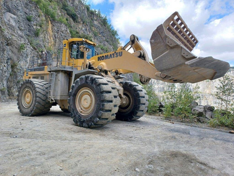 Komatsu WA800-3 - Riteņu iekrāvējs: foto 2 Komatsu WA800-3 - Riteņu iekrāvējs: foto 2