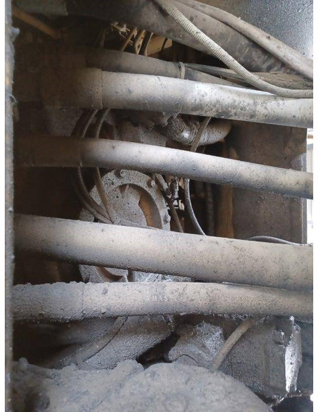 Komatsu WA800-3 - Riteņu iekrāvējs: foto 5 Komatsu WA800-3 - Riteņu iekrāvējs: foto 5