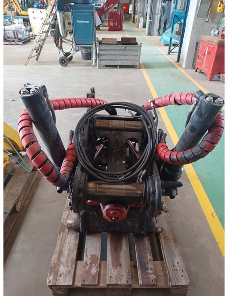 ROTOTILT R4 - Tiltrotators: foto 4 ROTOTILT R4 - Tiltrotators: foto 4