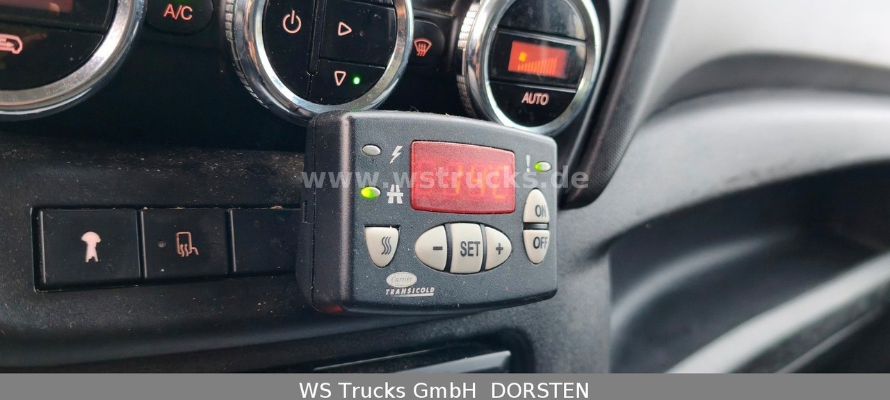 Komercauto refrižerators Iveco Daily Carrier 3 Rohrbahnen: foto 19 Komercauto refrižerators Iveco Daily Carrier 3 Rohrbahnen: foto 19