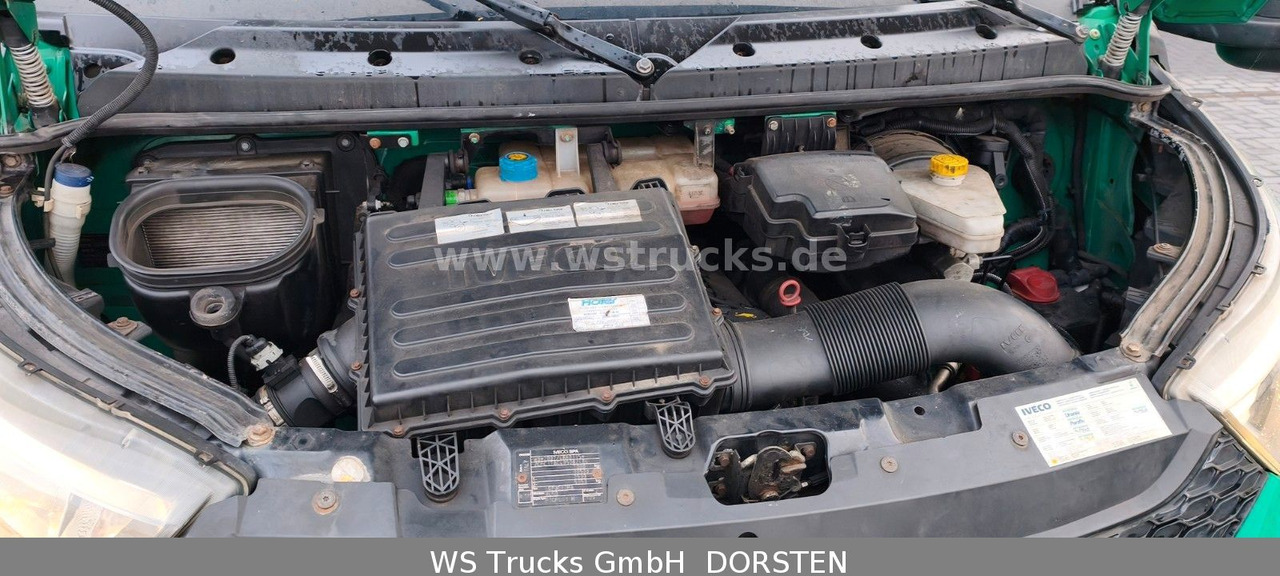 Komercauto refrižerators Iveco Daily Carrier 3 Rohrbahnen: foto 23 Komercauto refrižerators Iveco Daily Carrier 3 Rohrbahnen: foto 23