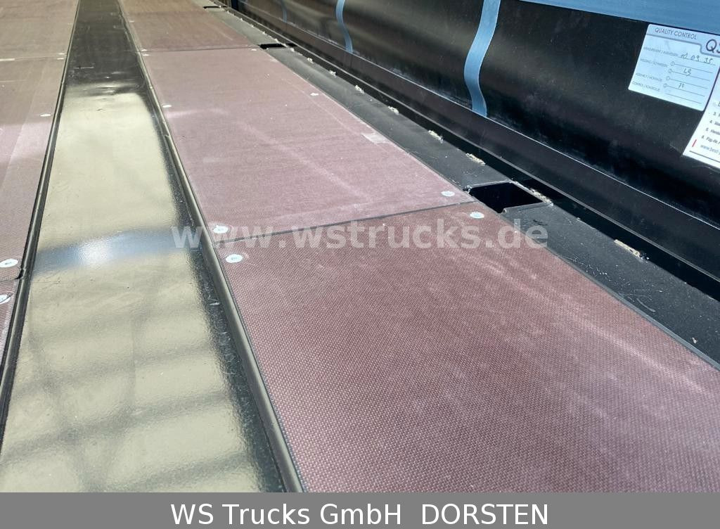 Krone Planauflieger SDP 27 Edscha, Rungen, SAF Achsen - Tenta puspiekabe: foto 4 Krone Planauflieger SDP 27 Edscha, Rungen, SAF Achsen - Tenta puspiekabe: foto 4