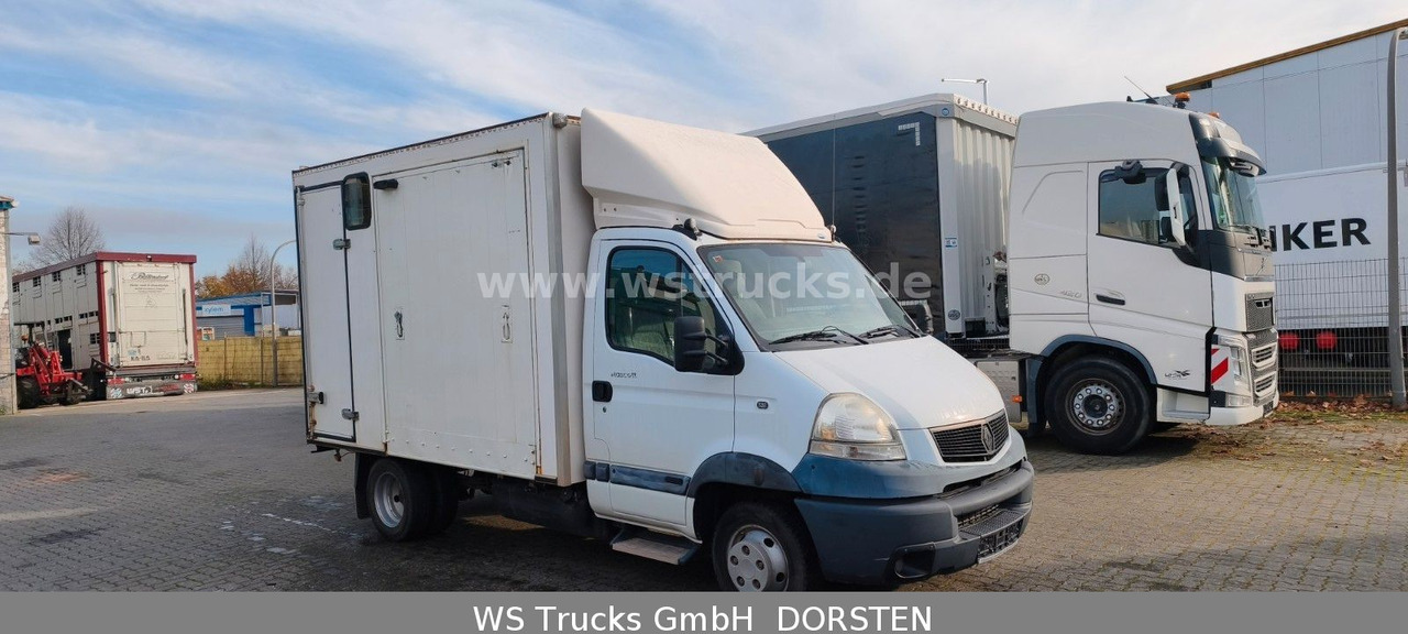 Renault Mascott Pferdeaufbau 2 Pferde - Kravas automašīna dzīvnieku pārvadāšanai: foto 2 Renault Mascott Pferdeaufbau 2 Pferde - Kravas automašīna dzīvnieku pārvadāšanai: foto 2