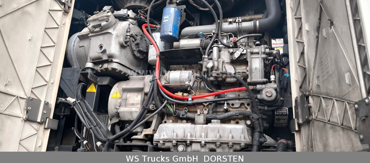 Schmitz Cargobull Kühlauflieger Rohrbahn Hooks | Vector 1850 MT - Puspiekabe refrižerators: foto 4 Schmitz Cargobull Kühlauflieger Rohrbahn Hooks | Vector 1850 MT - Puspiekabe refrižerators: foto 4