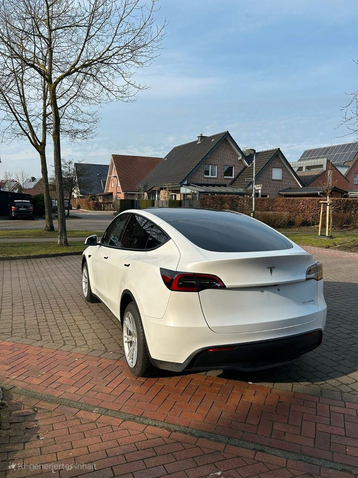 Tesla Model Y Hinterradantrieb RWD - Sedans: foto 3 Tesla Model Y Hinterradantrieb RWD - Sedans: foto 3