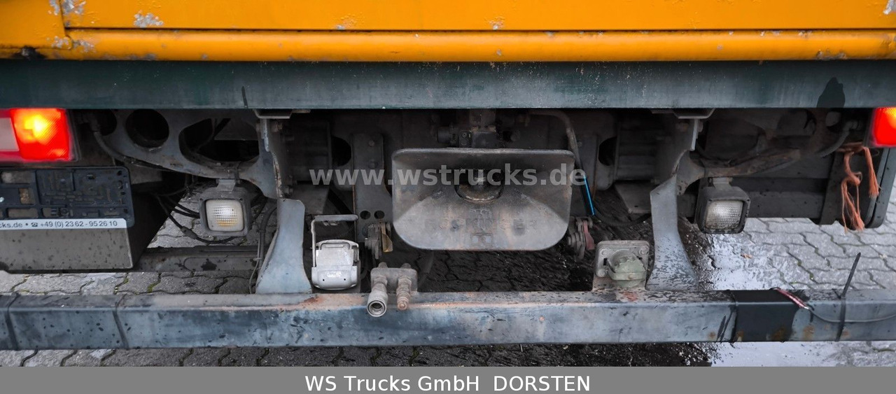 Volvo FM 260 mit KABA 2 Stock Vollalu - Zirgu kravas automašīna: foto 5 Volvo FM 260 mit KABA 2 Stock Vollalu - Zirgu kravas automašīna: foto 5