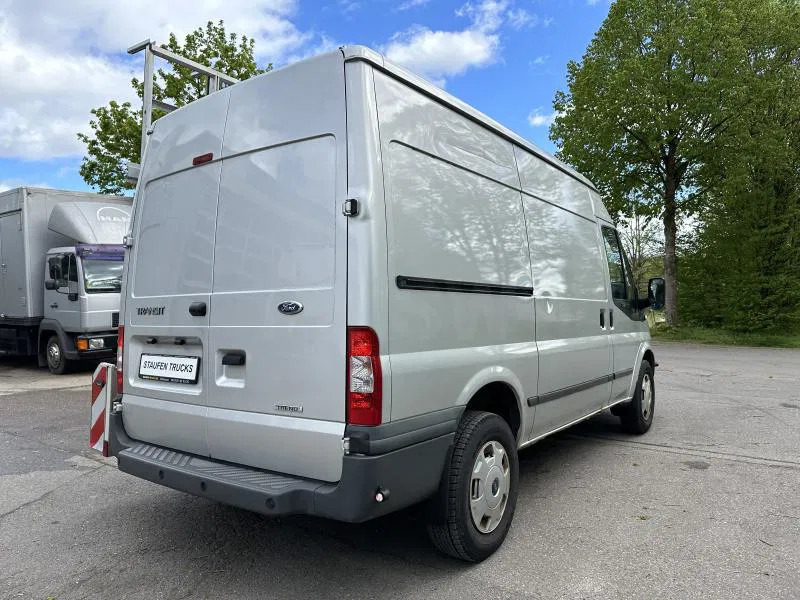 Ford Transit 2.5 TDI KA Hoch HEGLA GLAS Luftfederung - Komercauto: foto 4 Ford Transit 2.5 TDI KA Hoch HEGLA GLAS Luftfederung - Komercauto: foto 4