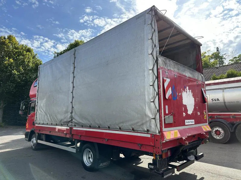 MAN TGL 8.180 FBL Plane langes Haus Topsleeper Klima - Furgons ar tentu: foto 3 MAN TGL 8.180 FBL Plane langes Haus Topsleeper Klima - Furgons ar tentu: foto 3