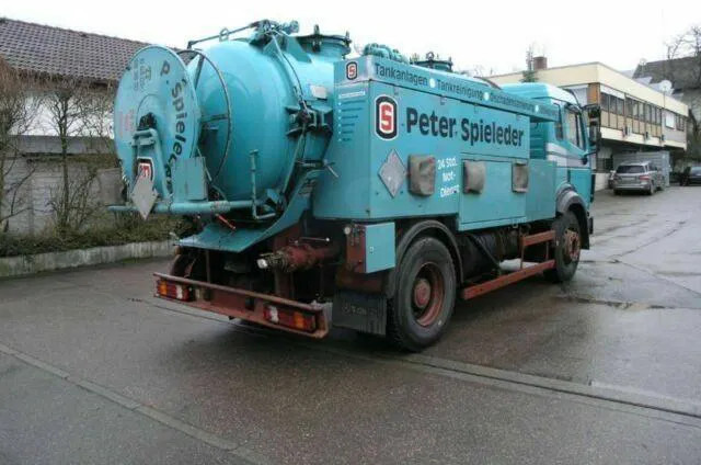 Mercedes-Benz SK 1824 ASSMANN SAUG SPÜL A3 TANK KOMBIFZ - Augstspiediena mazgātājs: foto 4 Mercedes-Benz SK 1824 ASSMANN SAUG SPÜL A3 TANK KOMBIFZ - Augstspiediena mazgātājs: foto 4