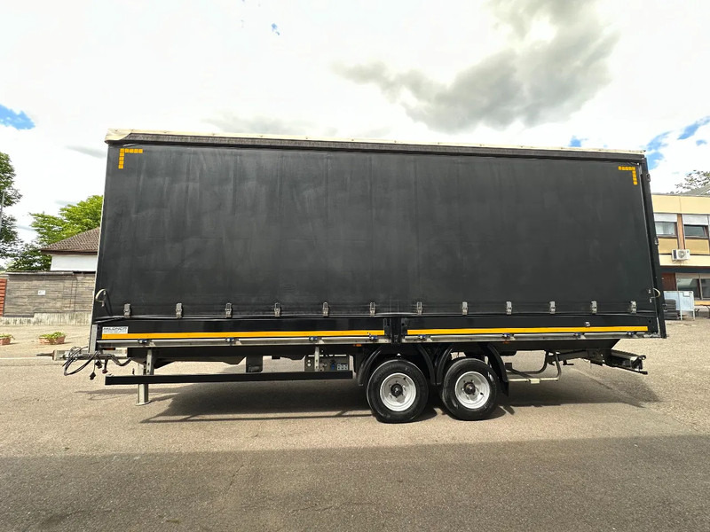 Mildner Tandem Anhänger Tautliner TOPZUSTAND WIE NEU! - Piekabe ar tentu: foto 2 Mildner Tandem Anhänger Tautliner TOPZUSTAND WIE NEU! - Piekabe ar tentu: foto 2