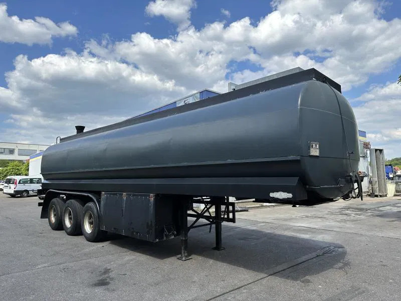 LAG GSA-22 Gülleauflieger 37 m³ 6 Kammer TÜV NEU! GSA-22 Gülleauflieger 37 m³ 6 Kammer TÜV NEU! - Puspiekabe: foto 5 LAG GSA-22 Gülleauflieger 37 m³ 6 Kammer TÜV NEU! GSA-22 Gülleauflieger 37 m³ 6 Kammer TÜV NEU! - Puspiekabe: foto 5