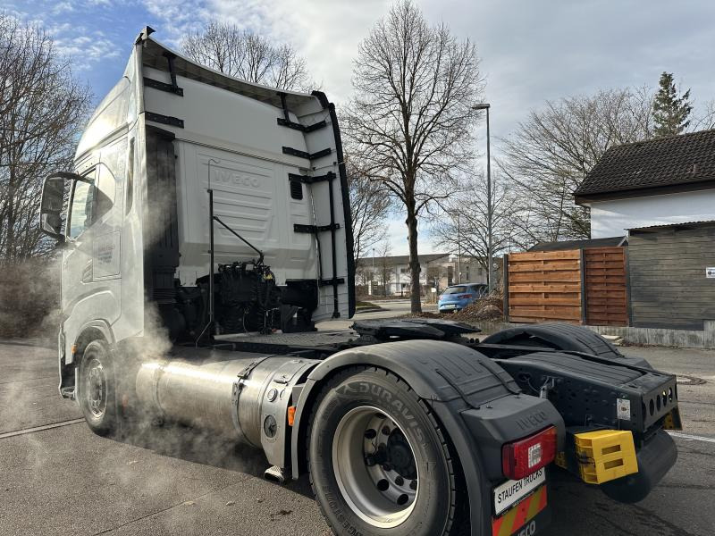 Iveco Stralis S-Way*460*LNG*Retarder*2 Tanks - Vilcējs: foto 4 Iveco Stralis S-Way*460*LNG*Retarder*2 Tanks - Vilcējs: foto 4