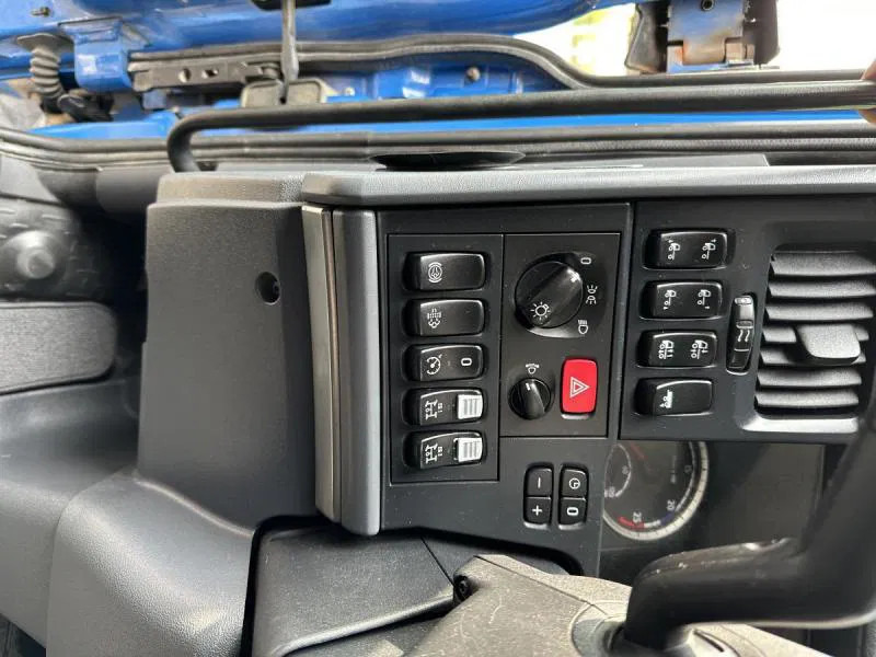 Jaunā Vilcējs Scania R490 Highline Standard Intarder Alcoa dt. LKW E6: foto 18