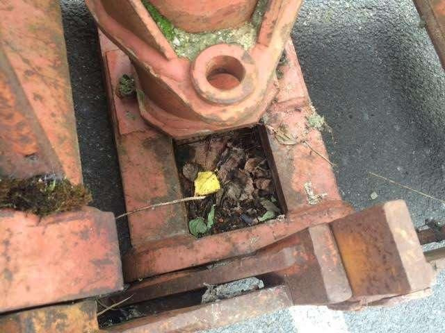 CASE 600mm - ejecteurs - Greiferi: foto 4 CASE 600mm - ejecteurs - Greiferi: foto 4