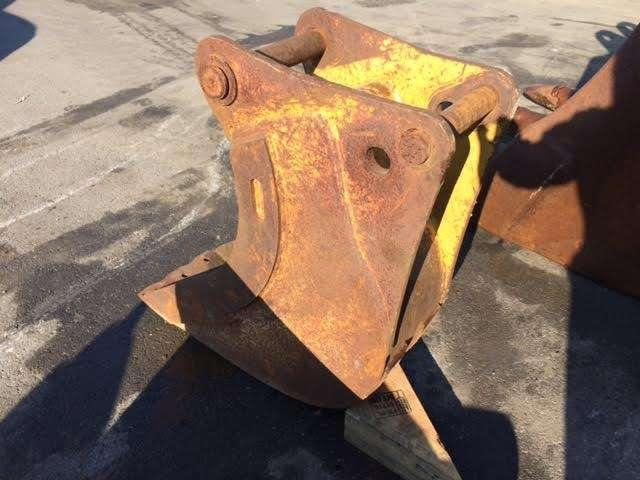 CATERPILLAR 290mm - Type Tractopelle - Citas iekārtas: foto 3 CATERPILLAR 290mm - Type Tractopelle - Citas iekārtas: foto 3