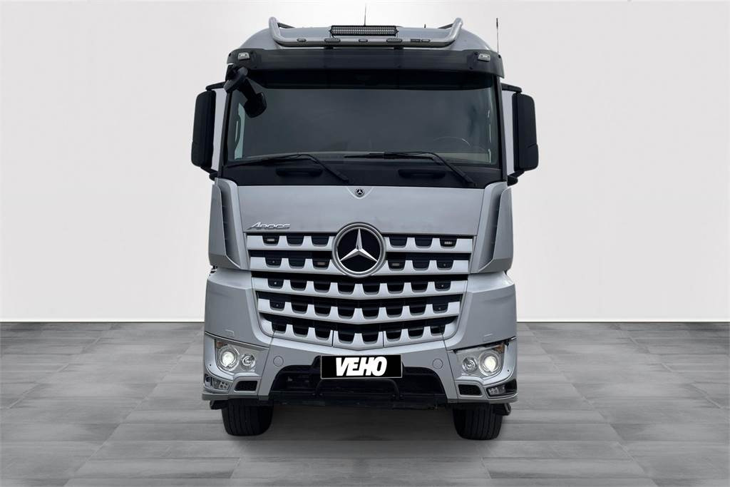 Mercedes-Benz AROCS 3663 L RIIKO- puuvarustus - Kokvedējs: foto 2 Mercedes-Benz AROCS 3663 L RIIKO- puuvarustus - Kokvedējs: foto 2