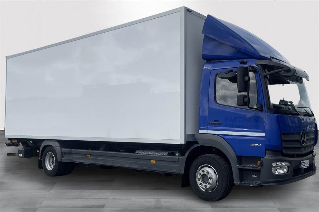 Mercedes-Benz ATEGO 1524L Ksa-kori +PL - Kravas automašīna ar slēgto virsbūvi: foto 3 Mercedes-Benz ATEGO 1524L Ksa-kori +PL - Kravas automašīna ar slēgto virsbūvi: foto 3