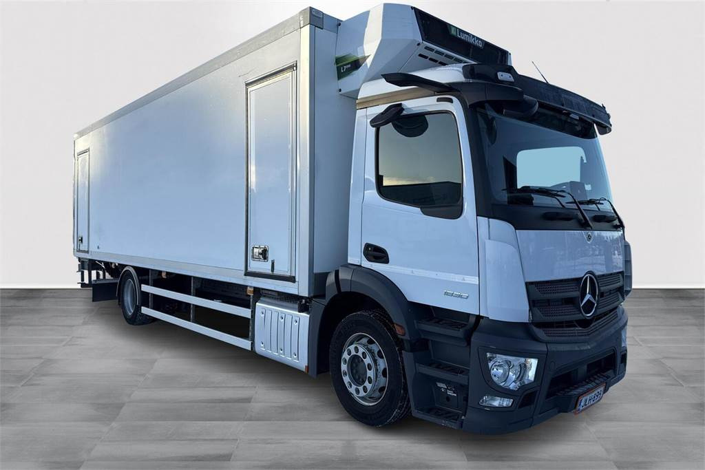 Mercedes-Benz Actros 1830L 5 SM FRC 2-lämpö(atp10/2025) - Izometriskais kravas automašīna: foto 3 Mercedes-Benz Actros 1830L 5 SM FRC 2-lämpö(atp10/2025) - Izometriskais kravas automašīna: foto 3