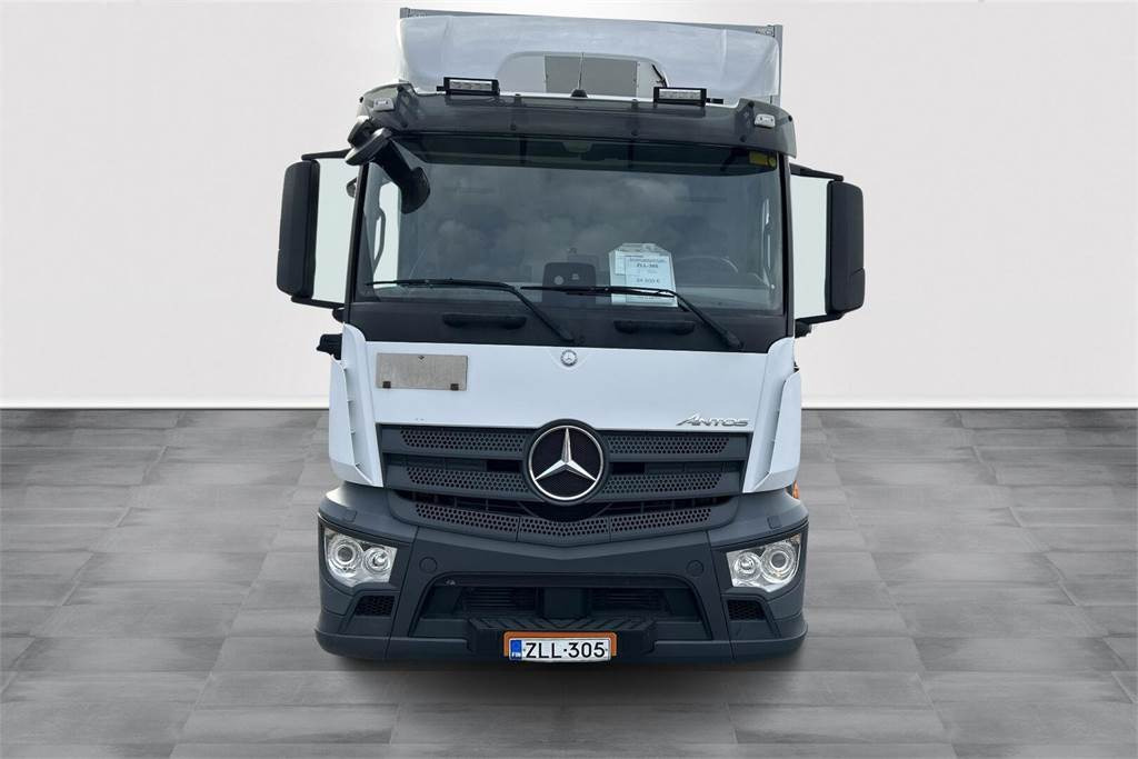 Mercedes-Benz Antos 1827 L/4x2 KSA-UMPIKORI+pL-NOSTIN - Kravas automašīna ar slēgto virsbūvi: foto 2 Mercedes-Benz Antos 1827 L/4x2 KSA-UMPIKORI+pL-NOSTIN - Kravas automašīna ar slēgto virsbūvi: foto 2