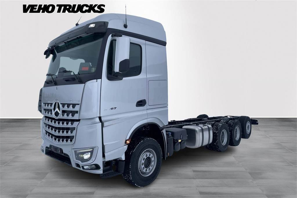 Mercedes-Benz Arocs 3263 LK/8x4 NLA UUSI ALUSTA - Šasija kravas automašīna: foto 1 Mercedes-Benz Arocs 3263 LK/8x4 NLA UUSI ALUSTA - Šasija kravas automašīna: foto 1