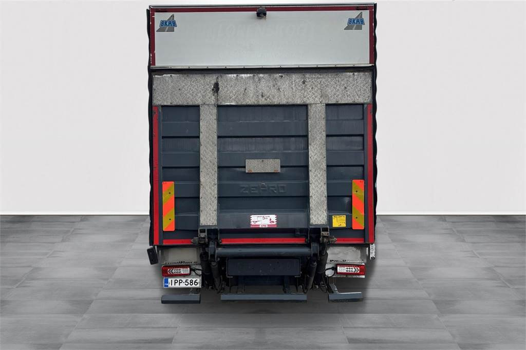 Renault Midlum D250 KSA-kori - Kravas automašīna ar slēgto virsbūvi: foto 4 Renault Midlum D250 KSA-kori - Kravas automašīna ar slēgto virsbūvi: foto 4