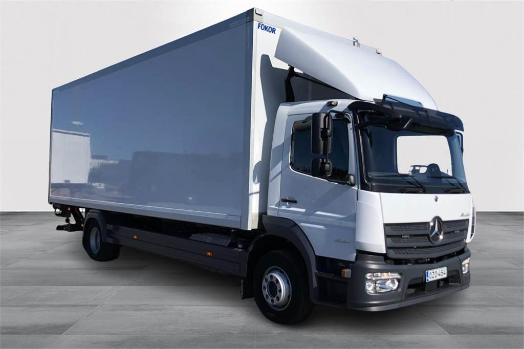 Mercedes-Benz ATEGO 1524 L 4x2 7,65m Fokor Ksa-umpikori - Vilcējs: foto 3 Mercedes-Benz ATEGO 1524 L 4x2 7,65m Fokor Ksa-umpikori - Vilcējs: foto 3