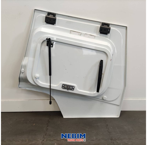 Renault Renault - 7482376484 - Bagageluik T-serie rechts - Rezerves daļa - Kravas automašīna: foto 2 Renault Renault - 7482376484 - Bagageluik T-serie rechts - Rezerves daļa - Kravas automašīna: foto 2