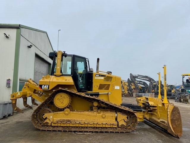 Cat D 6 N LGP Trimble GPS MIETE / RENTAL (12001425) - Buldozers: foto 4 Cat D 6 N LGP Trimble GPS MIETE / RENTAL (12001425) - Buldozers: foto 4