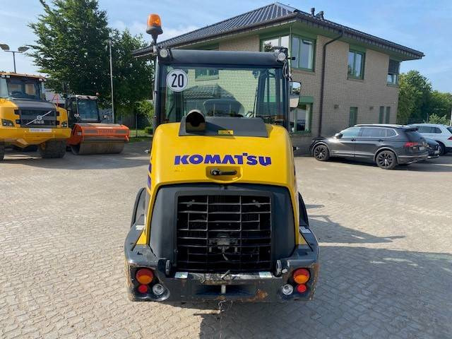 Komatsu WA 70 M-8 (12005446) - Riteņu iekrāvējs: foto 4 Komatsu WA 70 M-8 (12005446) - Riteņu iekrāvējs: foto 4